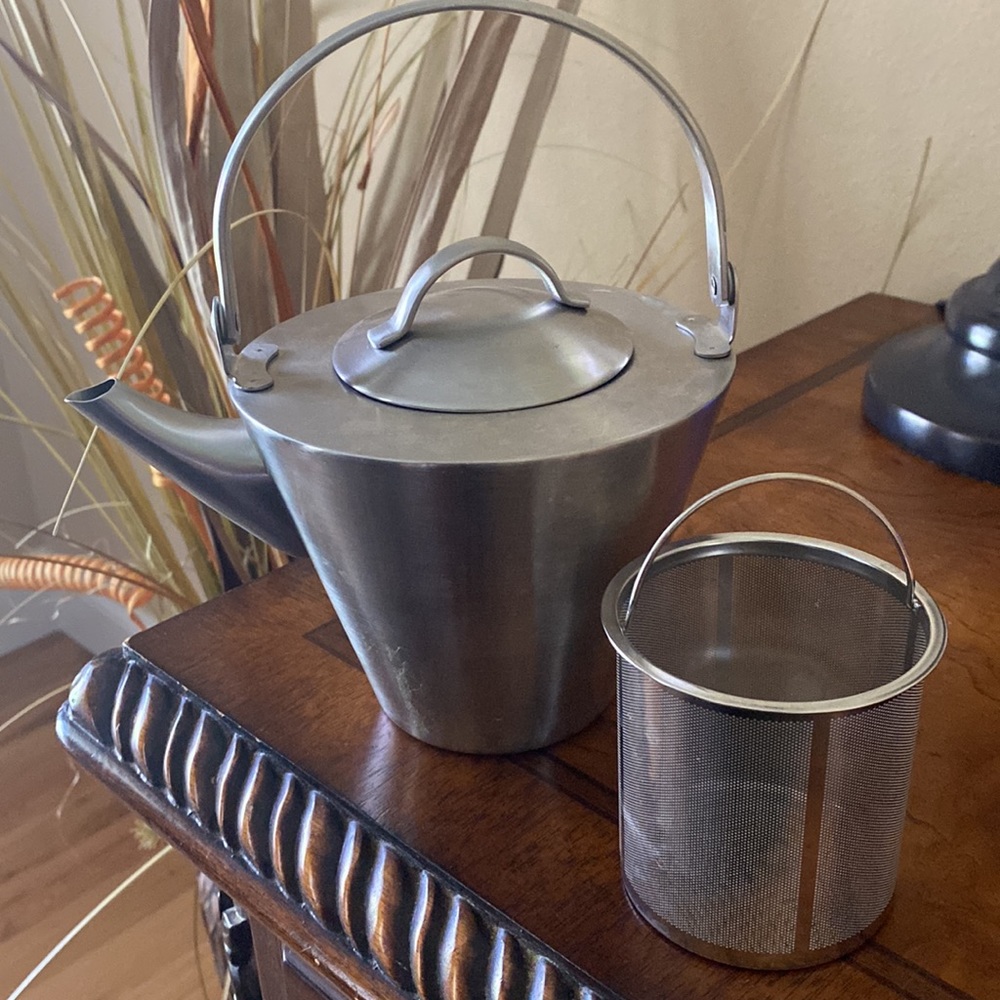 II Mulino New York Stainless Steel TeaPot